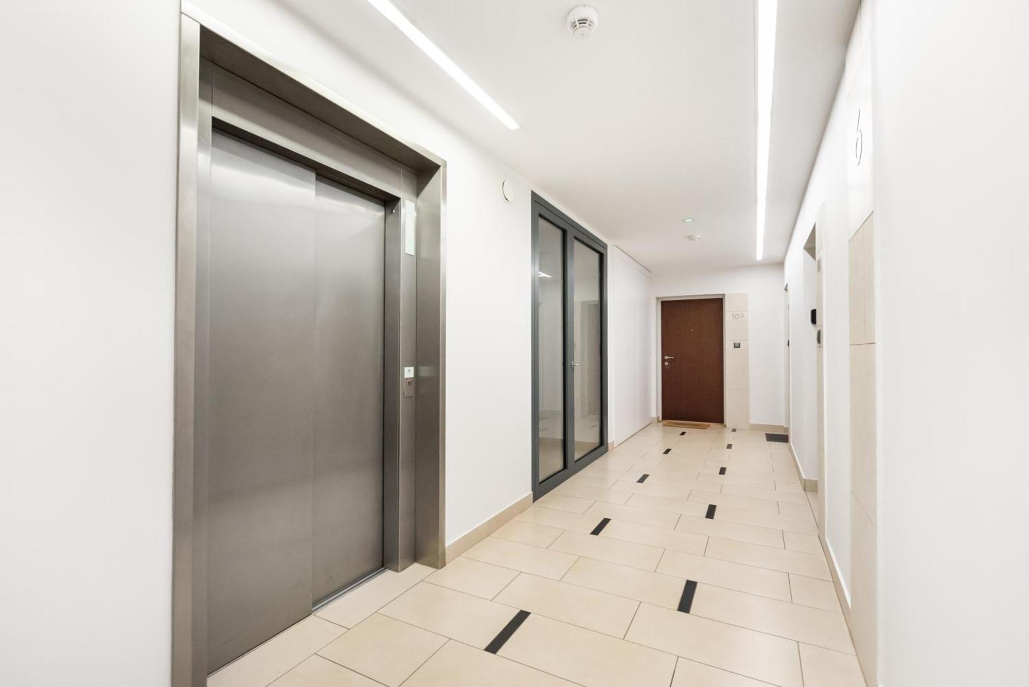 Business Mokotow Park 111 Apartment Warsaw Ngoại thất bức ảnh